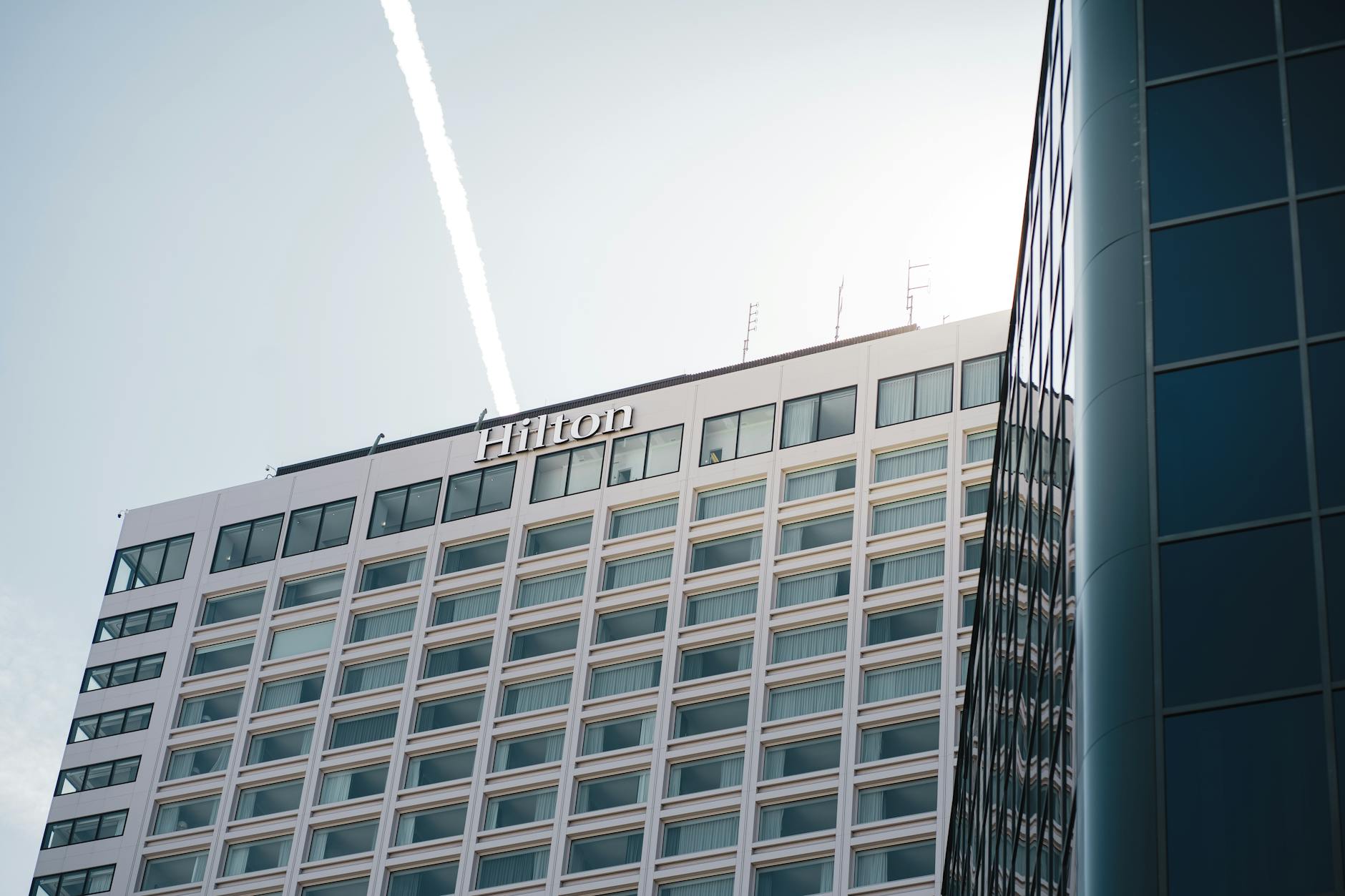 Hilton Honors 2026 兑换:奥运 / 商务出差